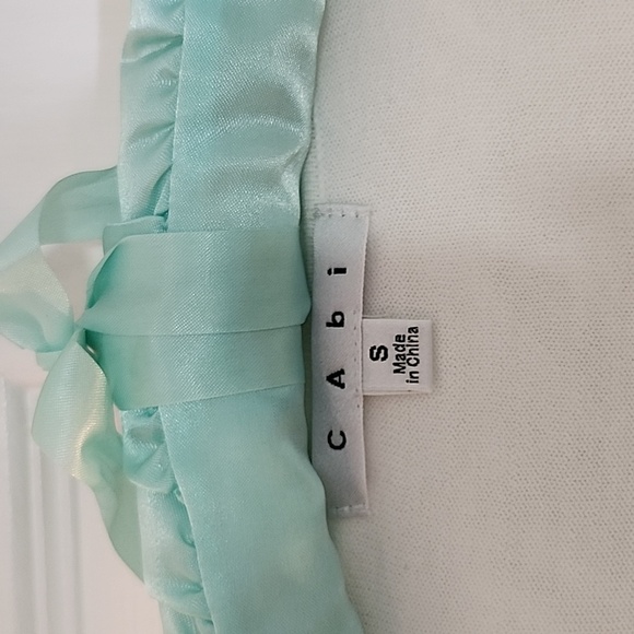 🦋CAbi white small cascade cardigan style 712 - Picture 3 of 5